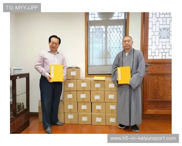 球员进球后从袜子里掏出《无量寿经》，无量光无量寿球无量进门